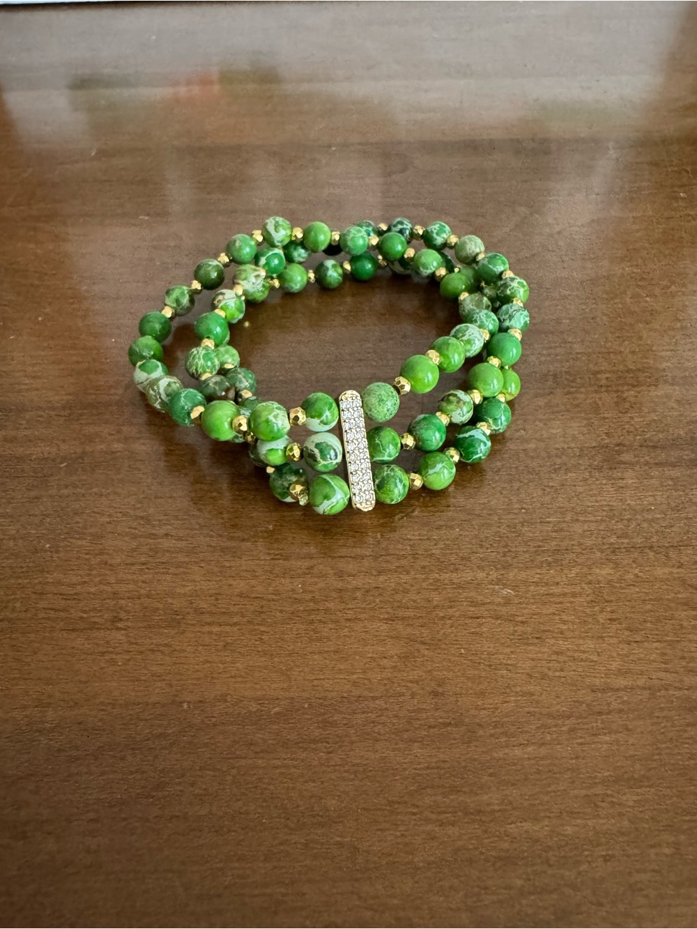 Elegant Green Beaded Bracelet